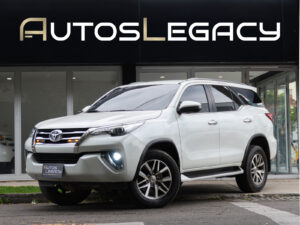 Toyota Fortuner 2.7L MID 4x2